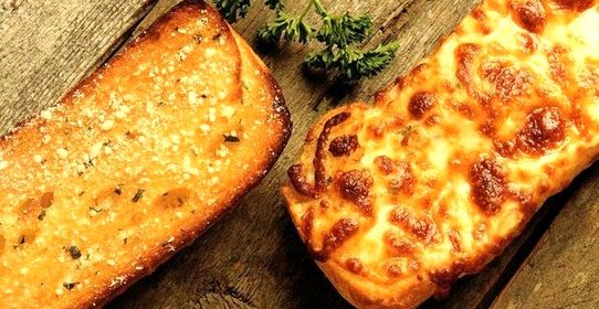 Сырный хлеб в хлебопечке