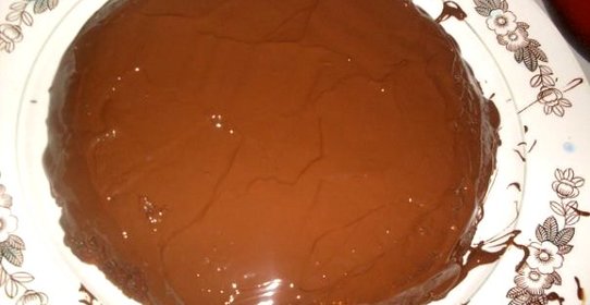 Торт с финиками