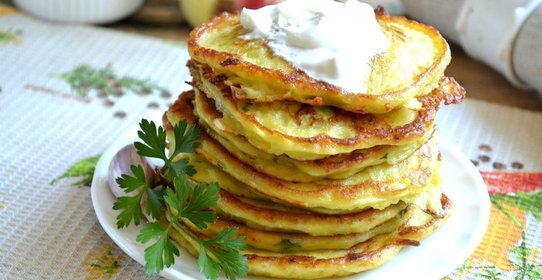 Пышные оладьи из кабачков