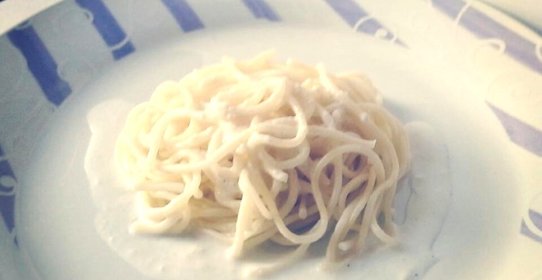 Спагетти в сливочно-сырном соусе