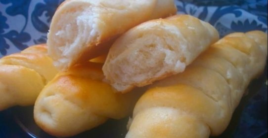 Мини-багеты с чесночным маслом