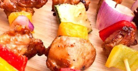 Свиные шашлыки на гриле в лаймовом маринаде