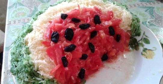 Салат Долька арбуза