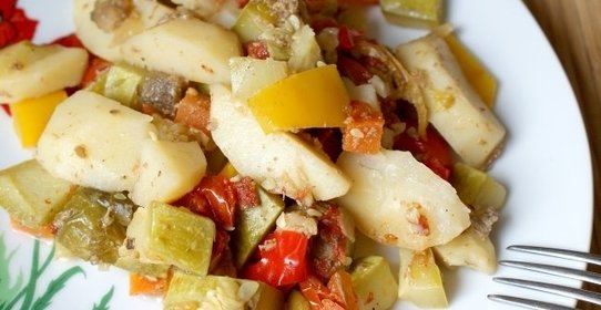 Овощное рагу в мультиварке