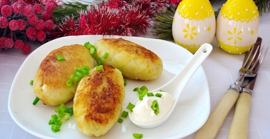 Картофельные котлеты с колбасой