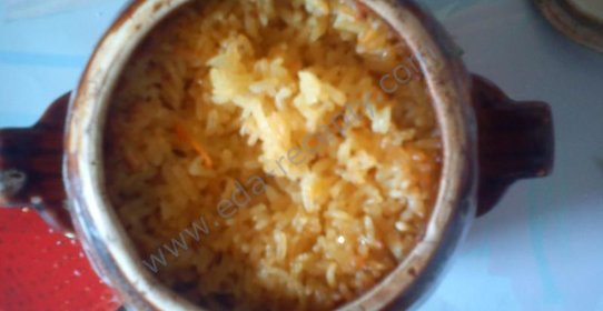 Плов в горшочке в духовке с курицей