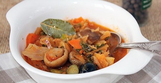 Солянка с шампиньонами