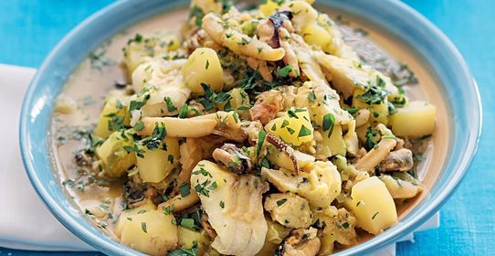 Рагу из трески и морепродуктов