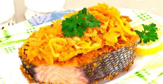 Жареная красная рыба