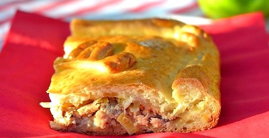 Рыбный пирог из песочного теста