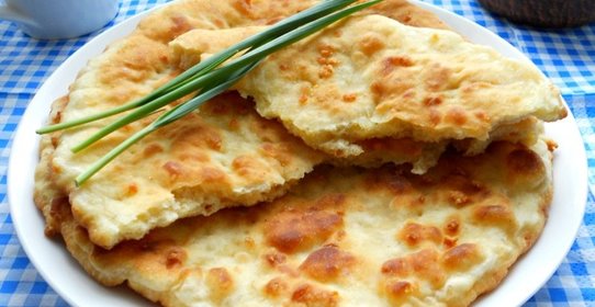 Лепешки сырные на ряженке