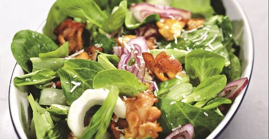 Салат с пак-чой и вешенками