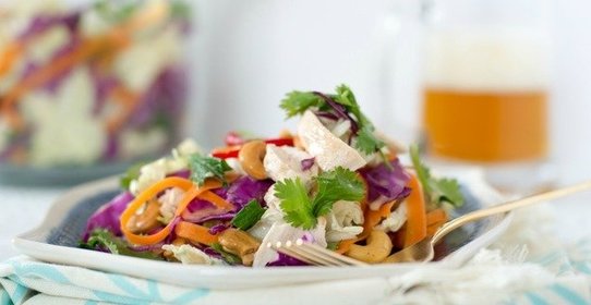 Хрустящий куриный салат