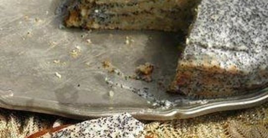 Сметанный торт с маком