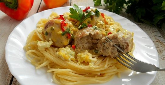 Тефтели в сливочном соусе