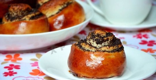 плюшки с маком из дрожжевого теста
