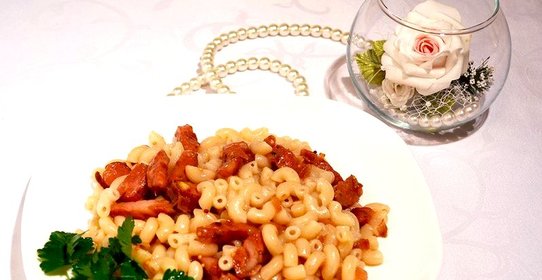 Макароны в горчичном соусе