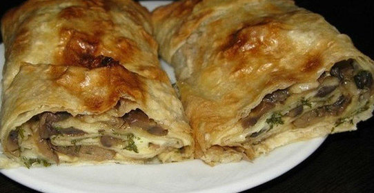 Рулет из лаваша с грибами