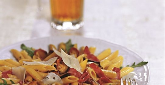 Пенне с баклажанами и пивом