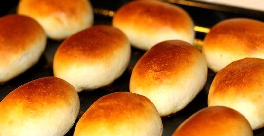 Печеные пирожки с курицей