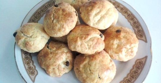 Творожные булочки с изюмом