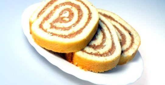 Тыквенный рулет с шоколадной пастой