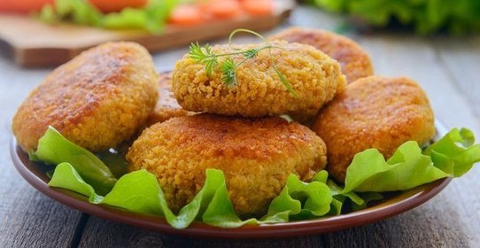 Рыбные котлеты в ореховой панировке