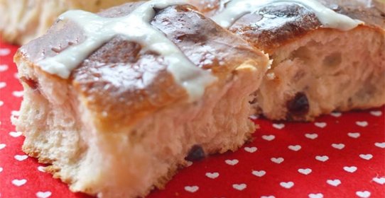 Hot cross buns