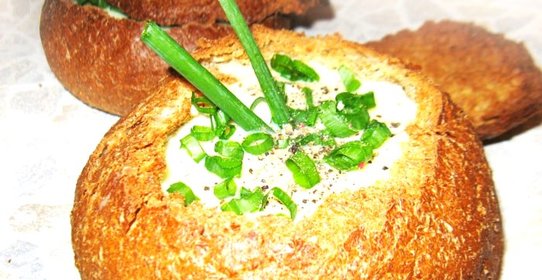 Итальянский суп в хлебе