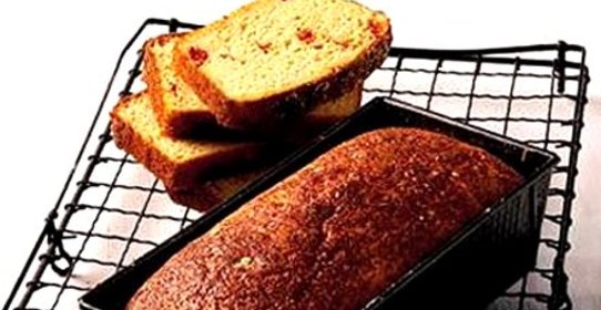 Домашний хлеб с томатами