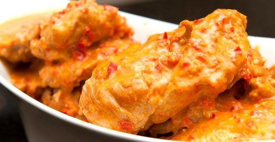 Куриное филе в чесночном соусе