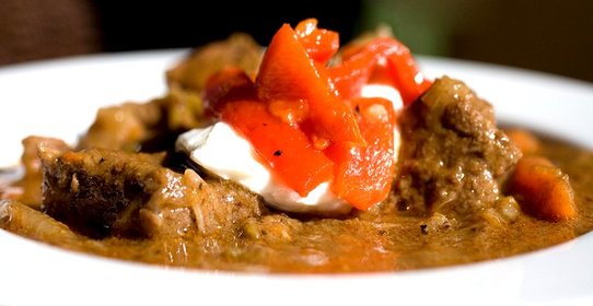 Мясо в утятнице в духовке