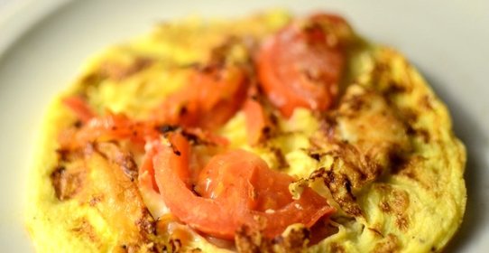 Омлет с козьим сыром