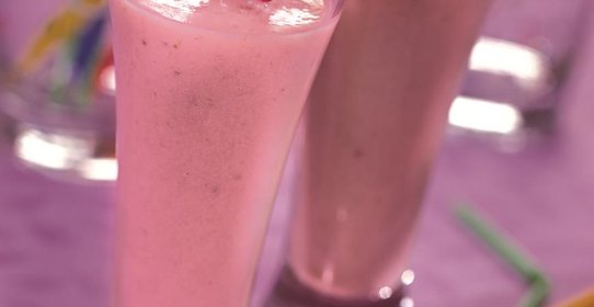 Клубнично-банановый коктейль