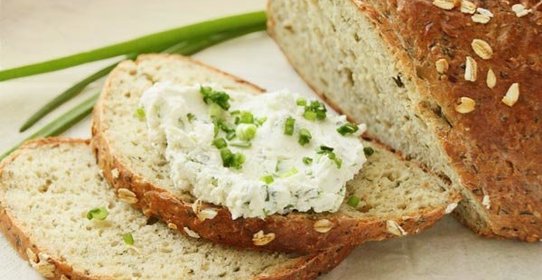 Хлеб из овсяных хлопьев с зеленью