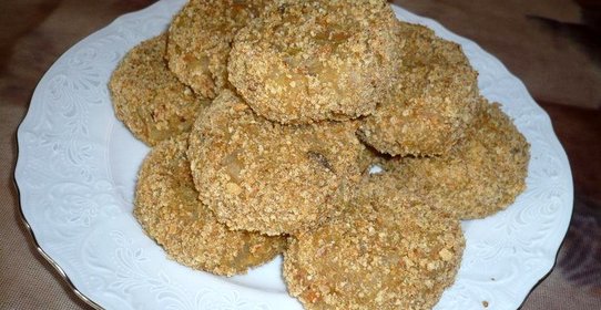 Картофельные котлеты с квашеной капустой