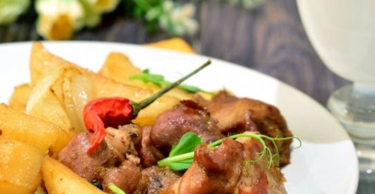 Индейка с картофелем в духовке