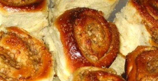 Булочки с яблоком