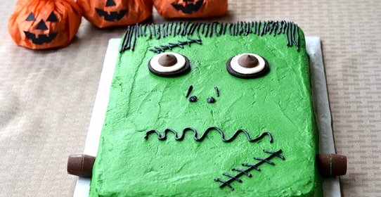 Торт Франкенштейн на Хэллоуин