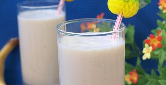 Молочный банановый коктейль