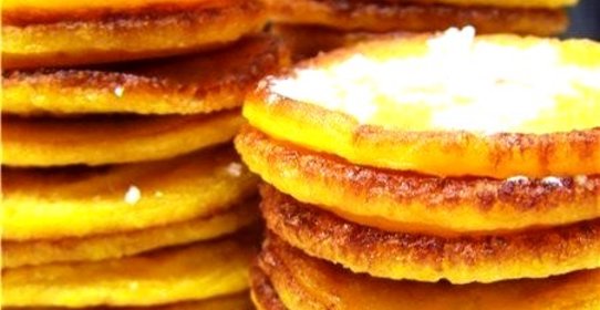 Тыквенные блинчики с корицей