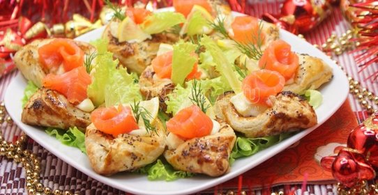 Лодочки с сёмгой