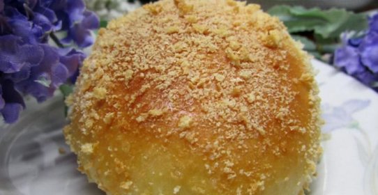 Пирожки со сгущёнкой