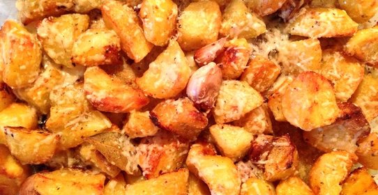 Картофель в корочке из лимона и пармезана