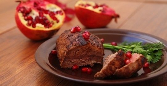 Свинина в гранатовом маринаде