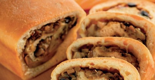 Пирог-бриошь с грибами