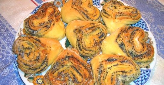 Плюшки с маком