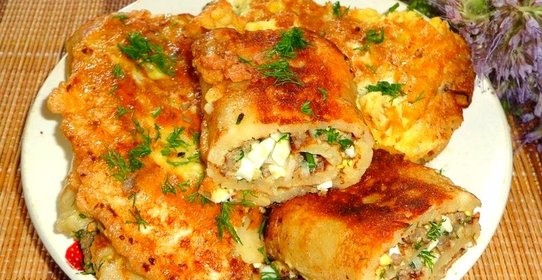 Блины с фаршем зеленью и яйцом