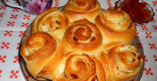 Яблочные булочки