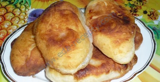 Пирожки с клубникой